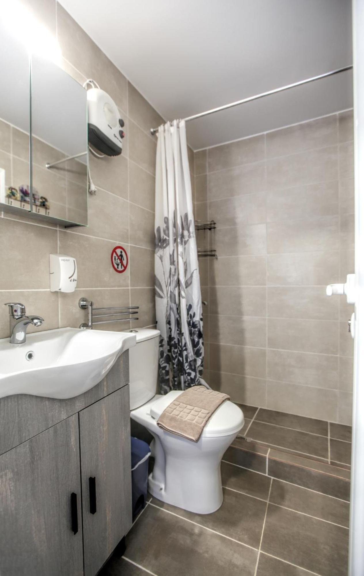 Del Sol #1 Meteora Luxurious Family Suites Калампака Екстериор снимка